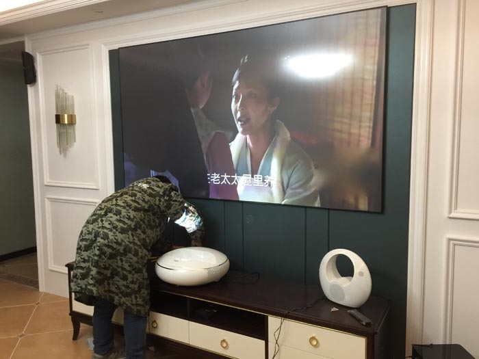 宜昌电视挂架安装，投影仪幕布安装，激光电视安装